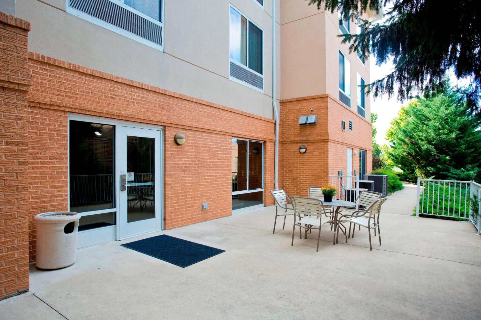 Fairfield Inn And Suites By Marriott Winchester Esterno foto