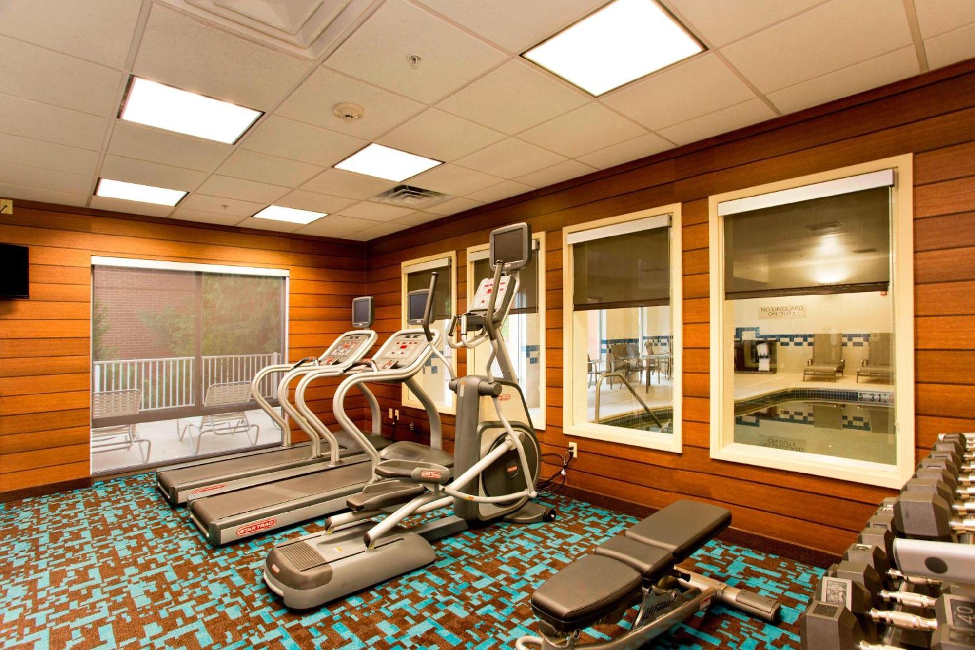 Fairfield Inn And Suites By Marriott Winchester Esterno foto