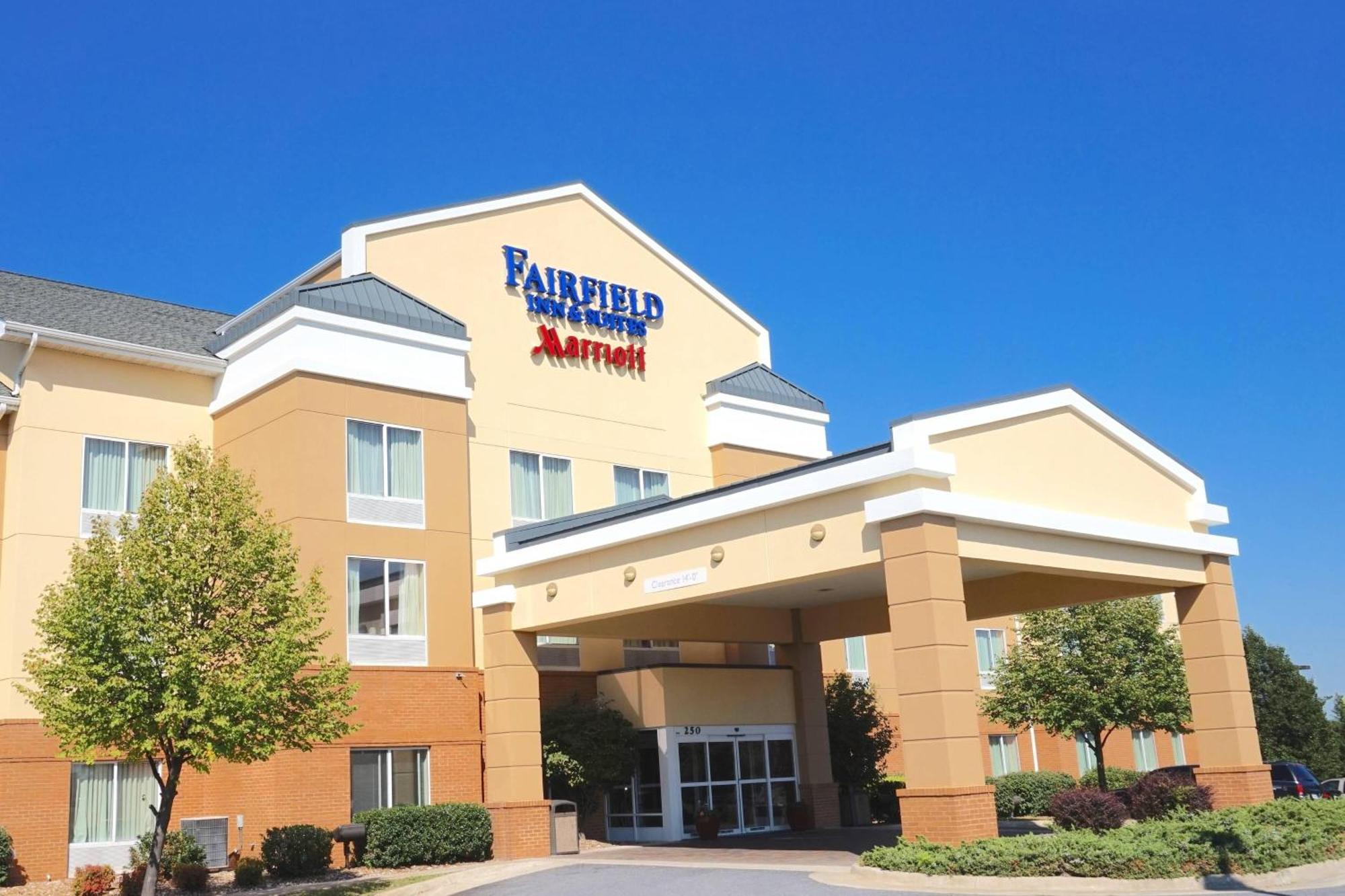 Fairfield Inn And Suites By Marriott Winchester Esterno foto